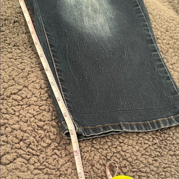 Want a Better Butt Blue Jean Capris Size 14 - Picture 7 of 8